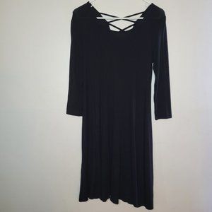 THYME & HONEY Women's Shift Dress Black XS Crew Neck 3/4 Sleeve Wednesday Gothic